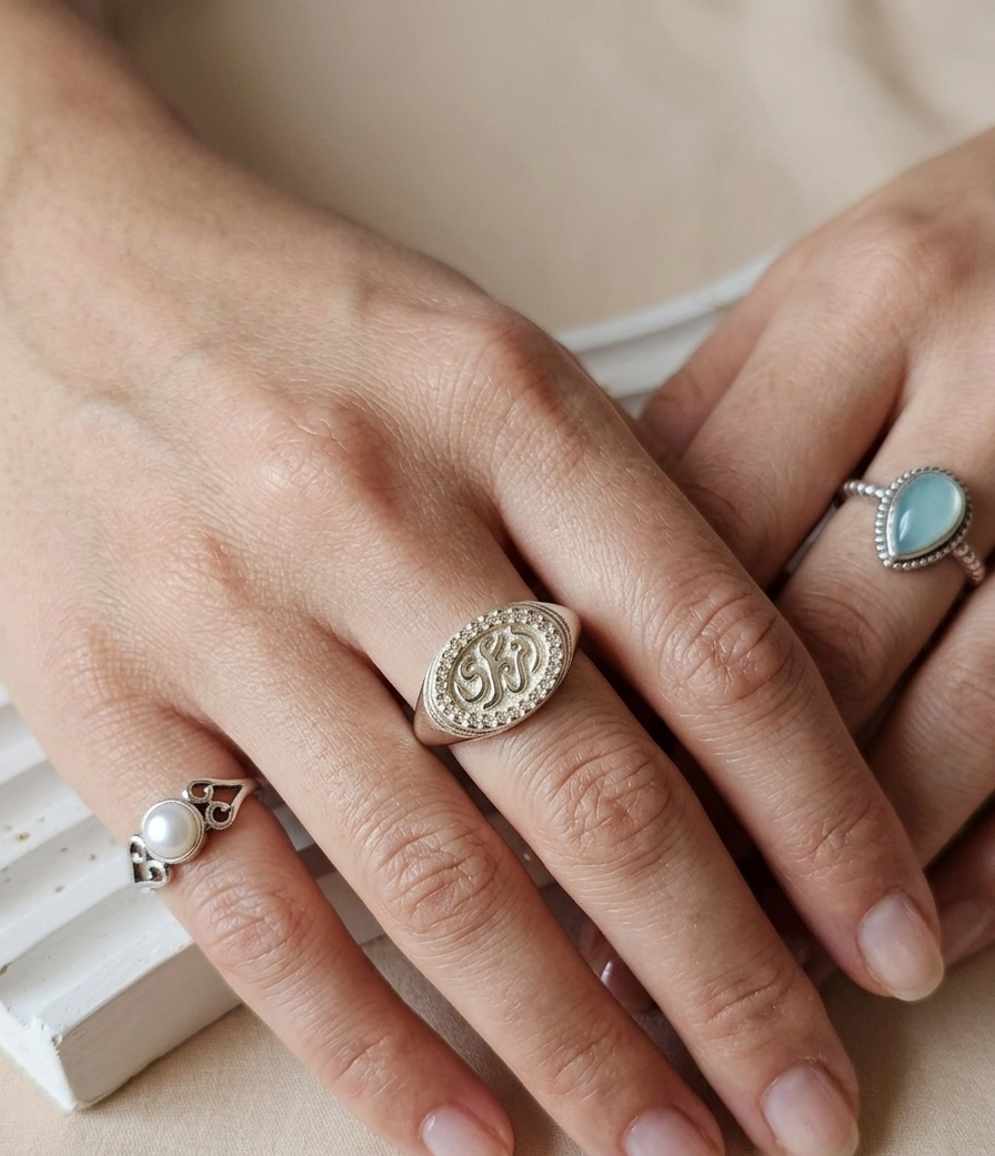 "إنت عمرى" Vintage Medallion Ring