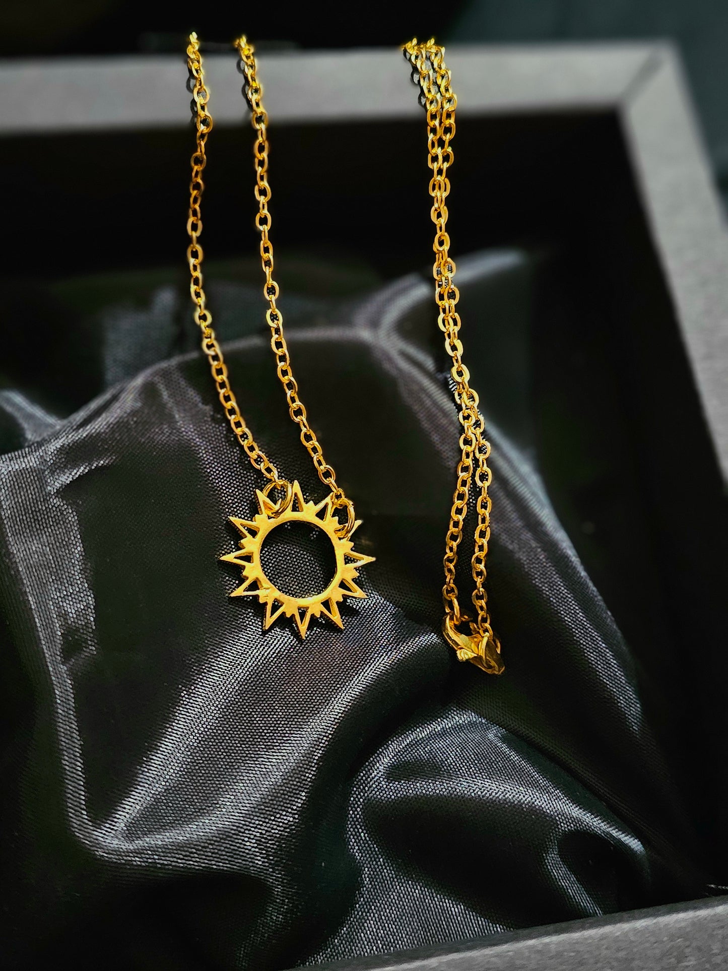 Glod plated sun necklace