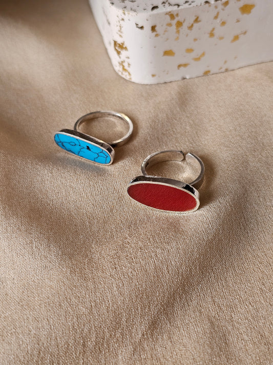 The Horizon Oval Ring
